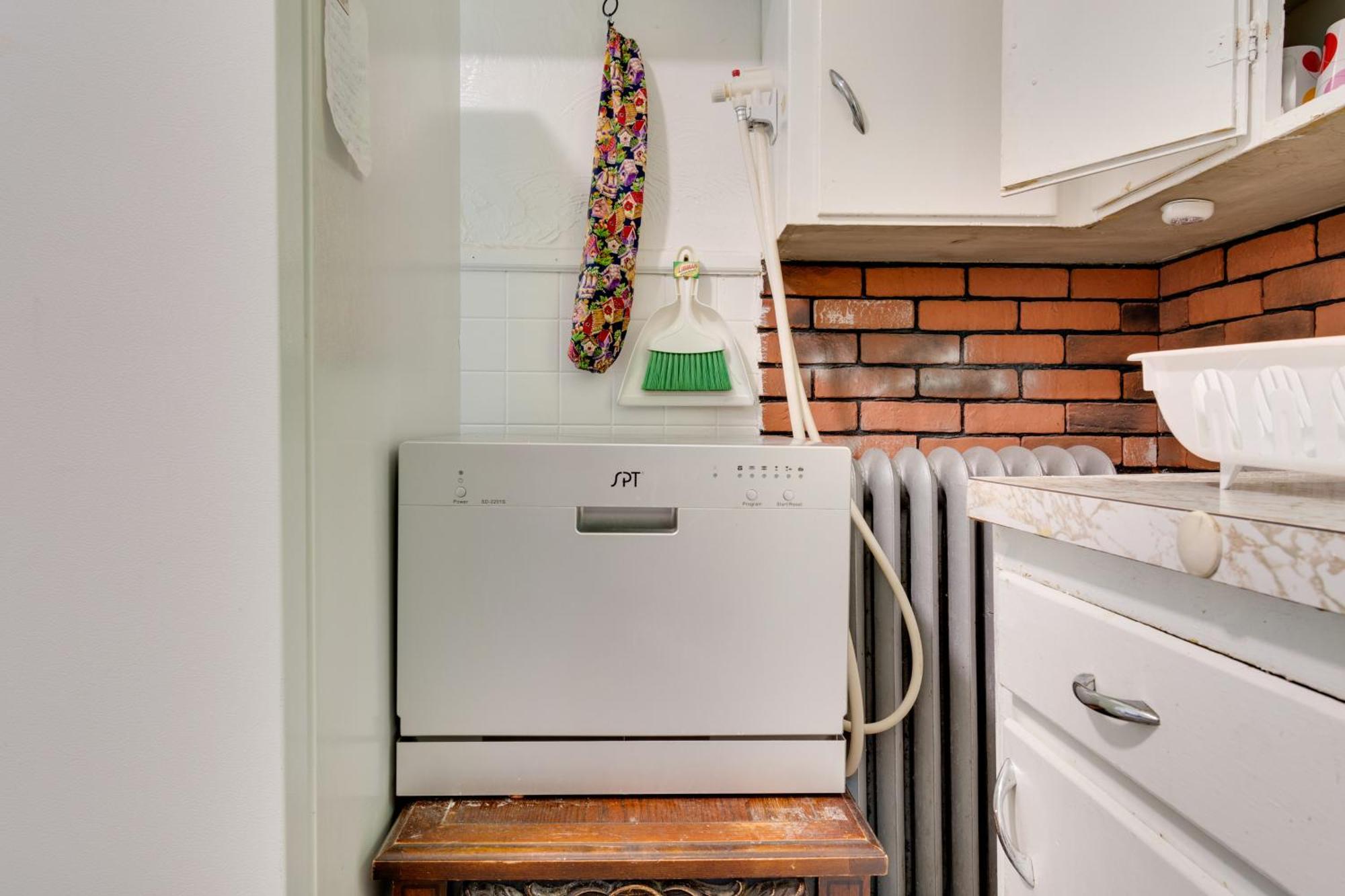 Idyllic Rochester Apartment 2 Miles To Downtown! المظهر الخارجي الصورة